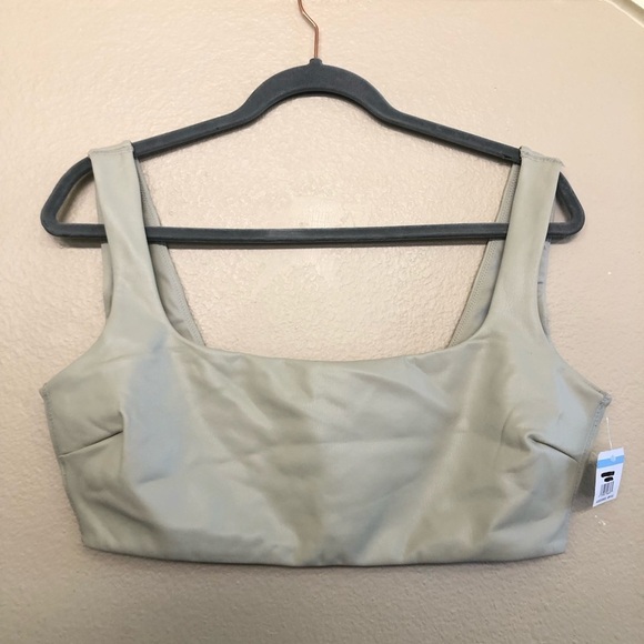 SKIMS Faux Leather Bralette Top in Shell Plus Size 2X - Picture 5 of 15